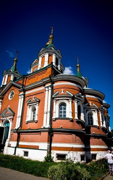 КОЛОМНА И СЕРГИЕВ ПОСАД ПОД МОСКВОЙ