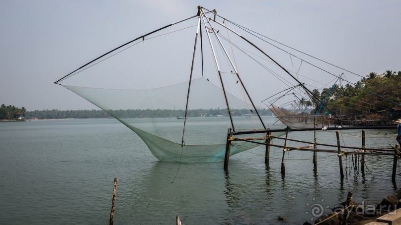 КИТАЙСКИЕ РЫБАЦКИЕ СЕТИ В ЧЕРАЙ БИЧ