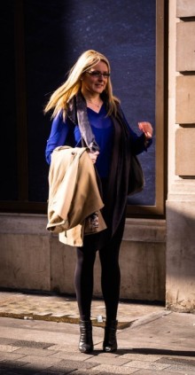 ЛЮДИ НА УЛИЦАХ ЛОНДОНА В НАЧАЛЕ МАРТА