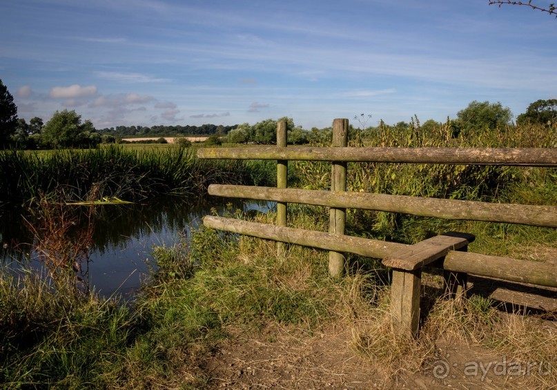 ЛЕСТЕР (LEICESTER). НА КАНАЛЕ И ОКОЛО