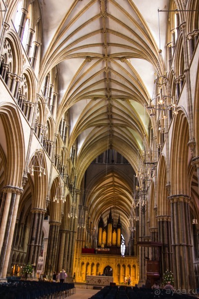 СОБОР ДЕВЫ МАРИИ В ЛИНКОЛЬНЕ