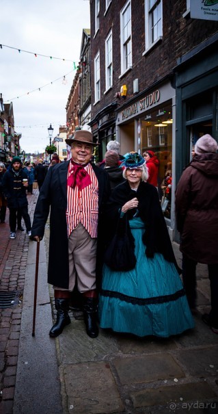 Альбом отзыва "ROCHESTER MARKET - ПЕРВАЯ СУББОТА ДЕКАБРЯ"