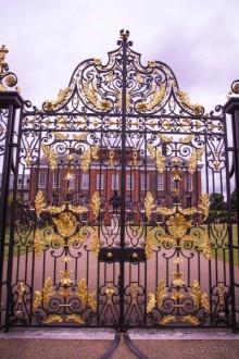 KENSINGTON GARDENS