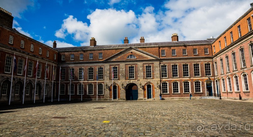 ЗАМОК В ДУБЛИНЕ