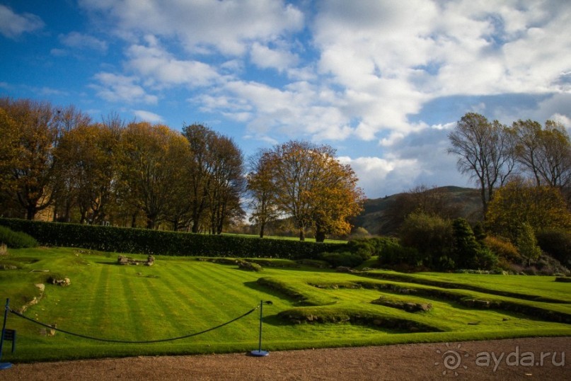 ЭДИНБУРГ В ПОГОЖИЙ ДЕНЬ В НАЧАЛЕ НОЯБРЯ