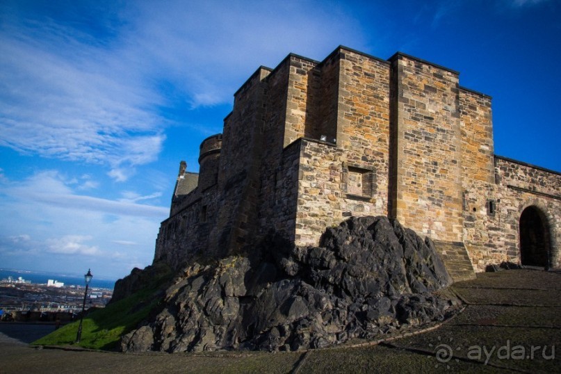 ЭДИНБУРГ В ПОГОЖИЙ ДЕНЬ В НАЧАЛЕ НОЯБРЯ