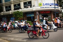 КОРОВЫ В КАМБОДЖЕ И МОТОЦИКЛИСТЫ В САЙГОНЕ