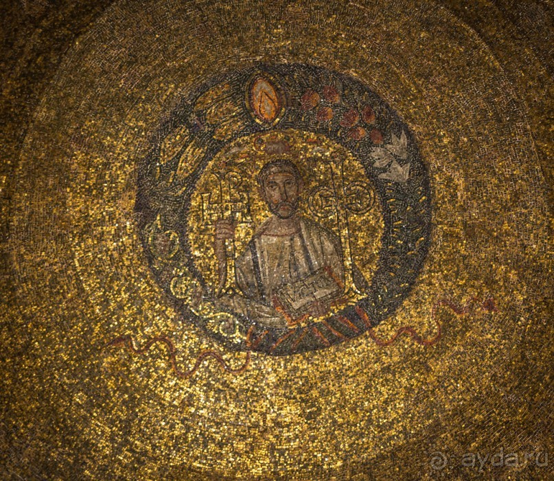 ПРОГУЛКА ПО МИЛАНУ - ЦЕРКВИ: СВ.ЕВСТУРГИЯ И КАПЕЛЛА ПОРТИНАРИ; СВ.ЛАВРЕНТИЯ И СВ.АМВРОСИЯ