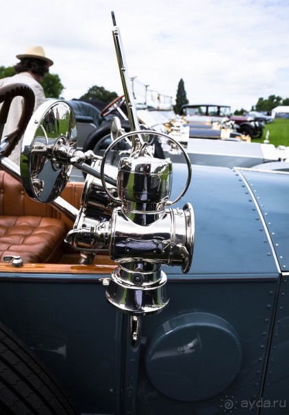 БЕНТЛИ И РОЛЛС- РОЙСЫ (ПРОДОЛЖЕНИЕ)