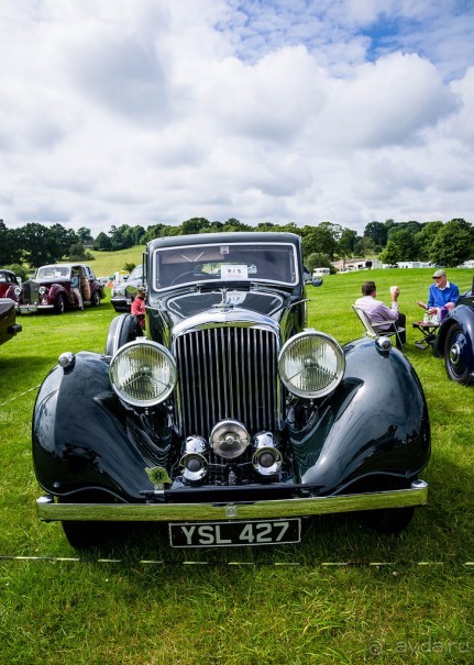 БЕНТЛИ И РОЛЛС- РОЙСЫ (ПРОДОЛЖЕНИЕ)