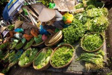 РЫНОК В ХОЙ АНЕ - 2