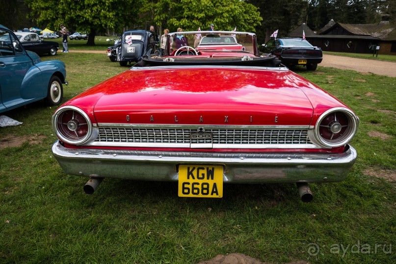 СТАРЫЕ МАШИНЫ В САНДРИНГАМЕ - СОВСЕМ НЕМНОГО