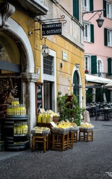 Альбом отзыва "ОЗЕРО ГАРДА (LIMONE SUL GARDA) НЕ В СЕЗОН - 1"