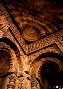 АРХИТЕКТУРНЫЕ ДЕТАЛИ В НОВОМ ДЕЛИ