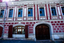 АНДРОНИКОВ МОНАСТЫРЬ И КУПЕЧЕСКИЕ ДОМИКИ (В МОСКВЕ - УЛИЦА ШКОЛЬНАЯ, ПО ДОРОГЕ К МОНАСТЫРЮ)