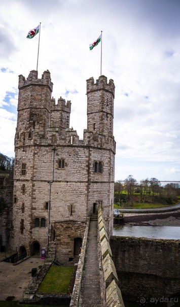 CAERNARFON CASTLE - КАРНАРВОН