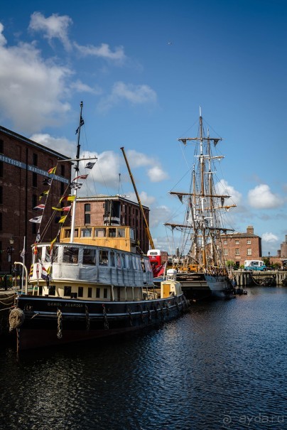 LIVERPOOL , ЛЮДИ