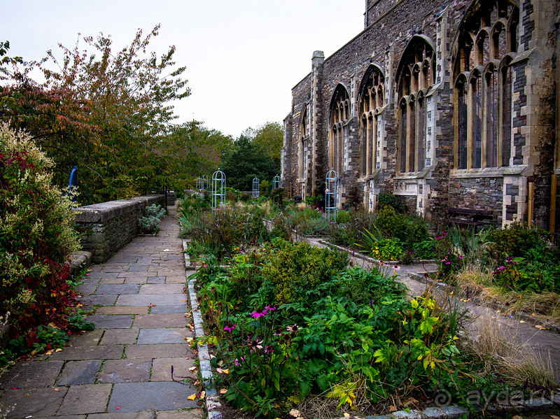 БРИСТОЛЬ В ОКТЯБРЕ