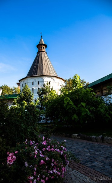 НОВОСПАССКИЙ МОНАСТЫРЬ