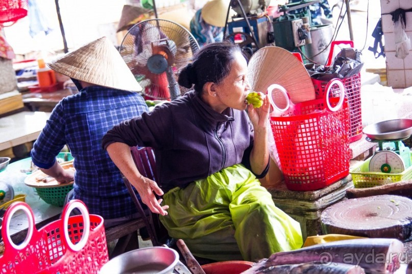 РЫНОК В ХОЙ АНЕ