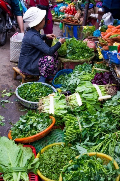 РЫНОК В ХОЙ АНЕ
