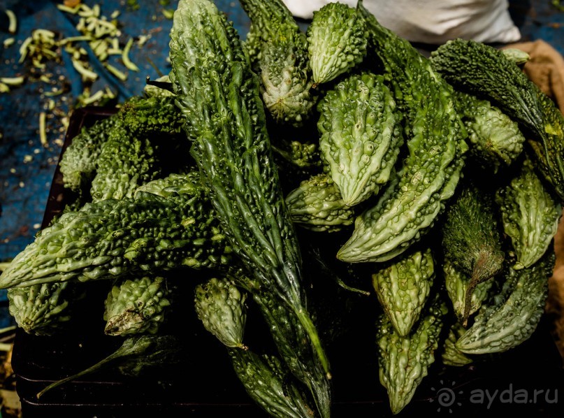 РЫНОК В ДЕРЕВНЕ НА ПЛЯЖЕ ЧЕРАЙ В КЕРАЛА