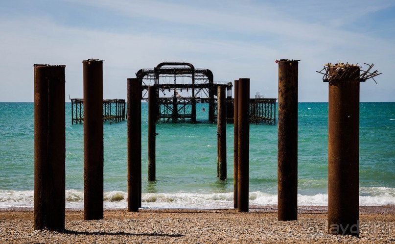 Альбом отзыва "У САМОГО СИНЕГО МОРЯ - БРАЙТОН В НАЧАЛЕ ИЮНЯ"