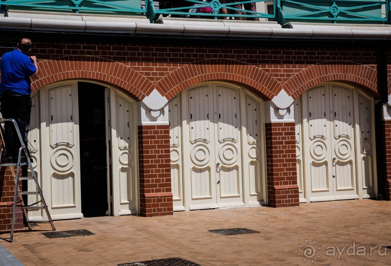 Альбом отзыва "У САМОГО СИНЕГО МОРЯ - БРАЙТОН В НАЧАЛЕ ИЮНЯ"