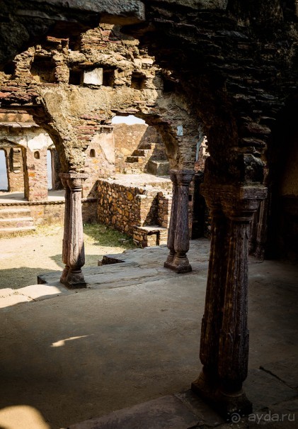 СТАРЫЙ ФОРТ В RANTHAMBORE