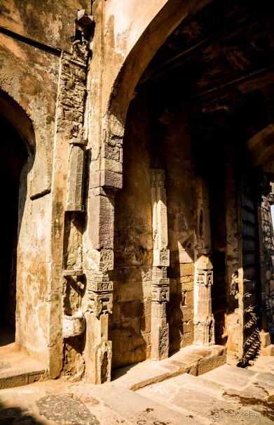 СТАРЫЙ ФОРТ В RANTHAMBORE