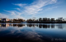МУЖ В ТВЕРЬ, ЖЕНА В ДВЕРЬ ИЛИ ВАМ В ТВЕРЬ, А НАМ В ДВЕРЬ. РУССКОЕ КЛАДБИЩЕ В АПРЕЛЕ