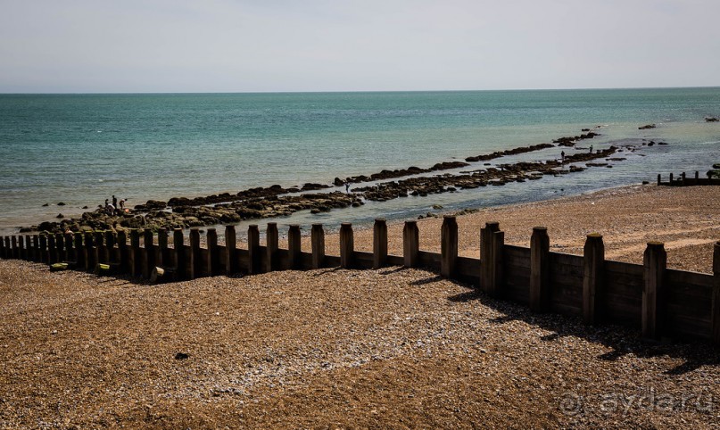 Альбом отзыва "EASTBOURNE (ИСТБОРН)"