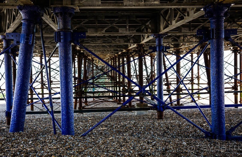 Альбом отзыва "EASTBOURNE (ИСТБОРН)"