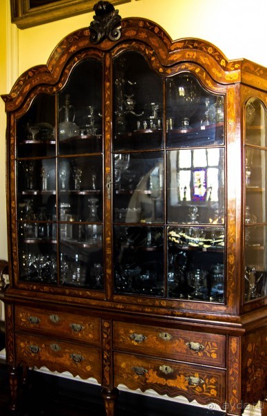 DODDINGTON HALL GARDENS, LINCOLNSHIRE