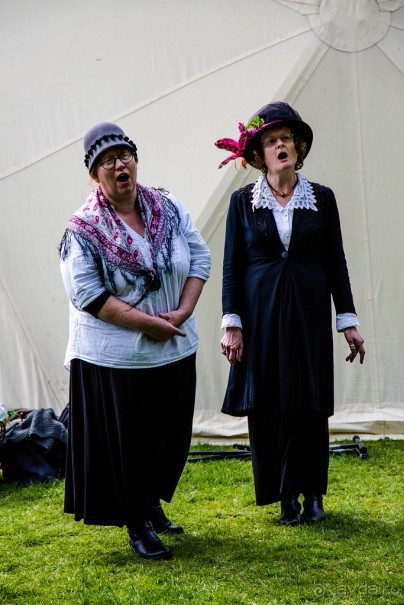 WEEKEND: QUEENS PARK В СУББОТУ. ГОРШКИ И ПЛОШКИ НА РЫНКЕ КЕРАМИКИ