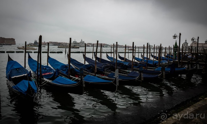 ВЕНЕЦИЯ В МАРТЕ И СТИХОТВОРЕНИЕ И БРОДСКОГО