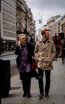 Альбом отзыва "ЛЮДИ НА УЛИЦАХ ЛОНДОНА В КОНЦЕ МАРТА (продолжение)"