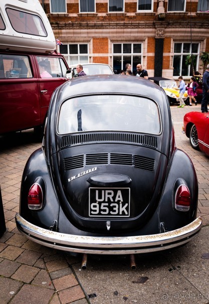 КРЕПЧЕ ЗА БАРАНКУ ДЕРЖИСЬ ШОФЕР (продолжение)