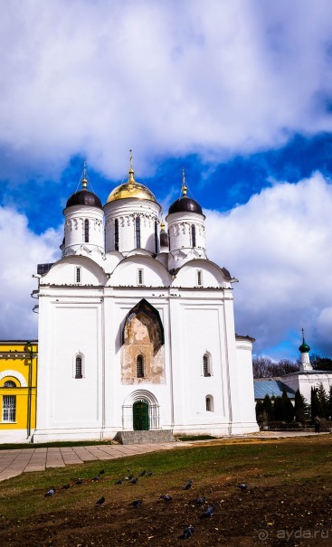 ПАФНУТЬЕВ -БОРОВСКИЙ МОНАСТЫРЬ ПОД МОСКВОЙ