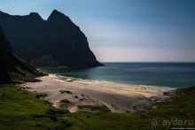 Автостопом через всю Норвегию: пляж Квалвика. Секретный пляж среди скал