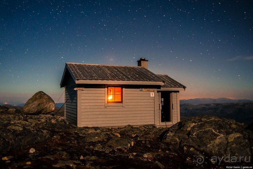 Путешествие через всю Норвегию. Часть 12. Ночной поход к леднику