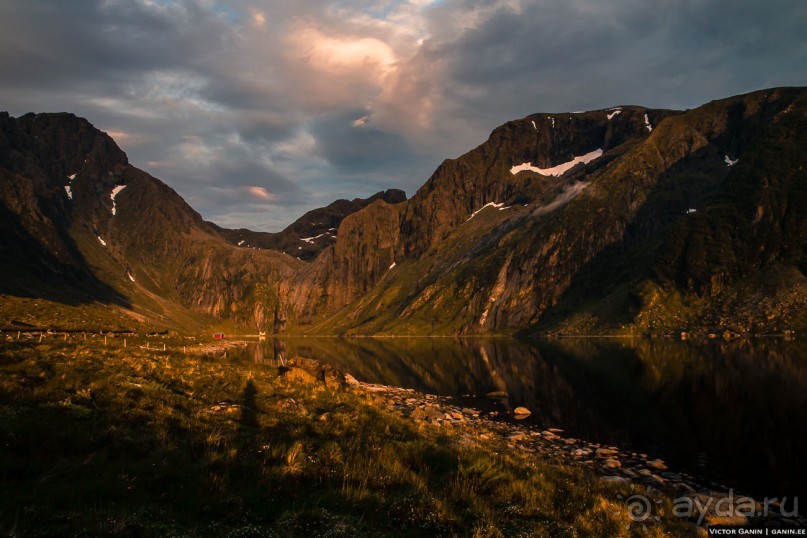 Автостопом через всю Норвегию: Унстад, Рейне и О, Лофотенские острова