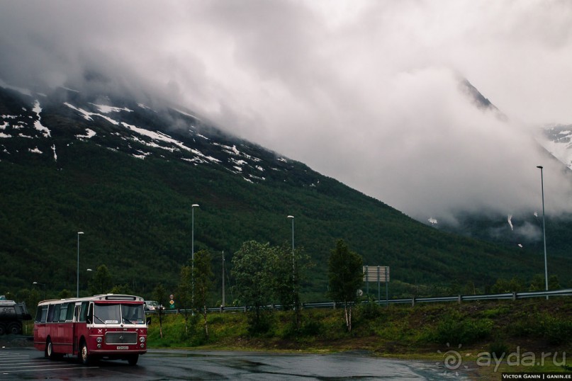 Альбом отзыва "Автостопом через всю Норвегию: Путь на запад и как я заработал первые деньги в путешествии"