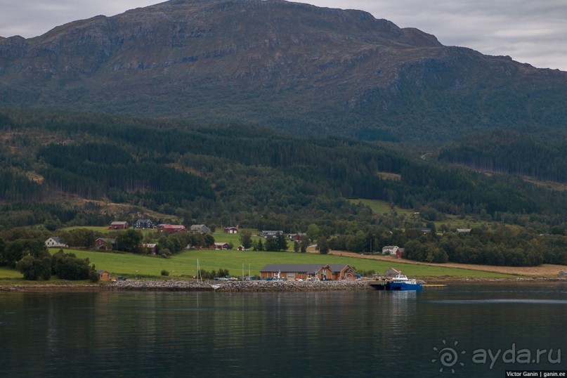 Путешествие через всю Норвегию. Часть 9. Крещение в церкви троллей