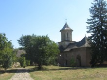 Бухарест–Снагов–Тырговиште самостоятельно