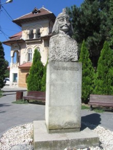 Бухарест–Снагов–Тырговиште самостоятельно