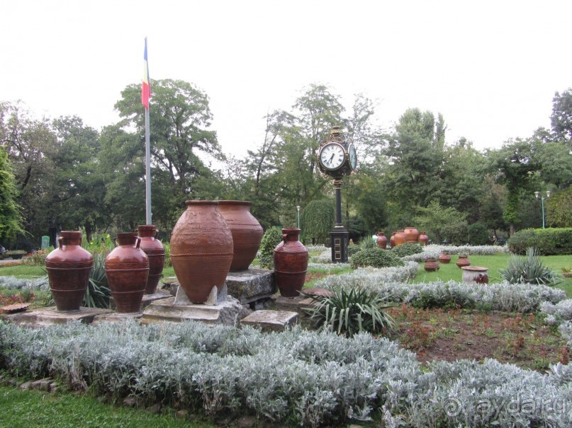 Бухарест–Снагов–Тырговиште самостоятельно