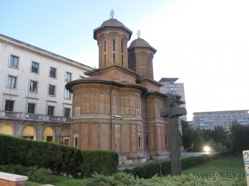 Бухарест–Снагов–Тырговиште самостоятельно