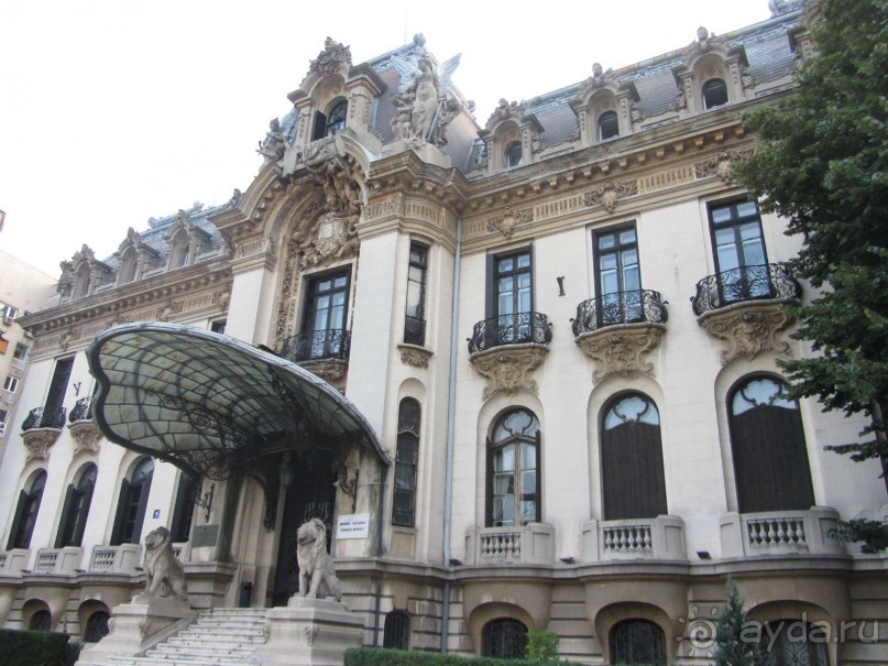 Бухарест–Снагов–Тырговиште самостоятельно