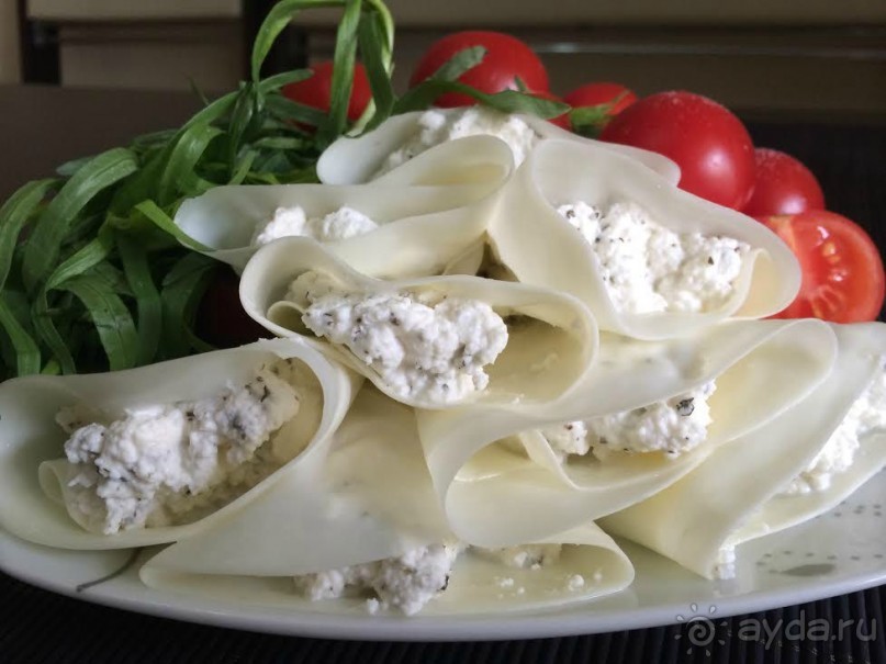 ХАЧАПУРИ ЧАЧА СУЛУГУНИ))) Вы о чем подумали?)))